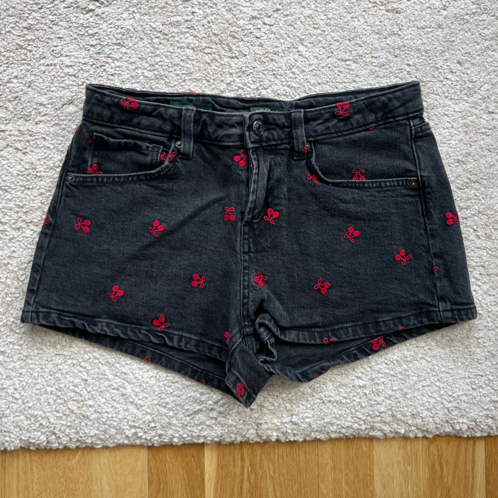 Wild Fable faded black denim shorts